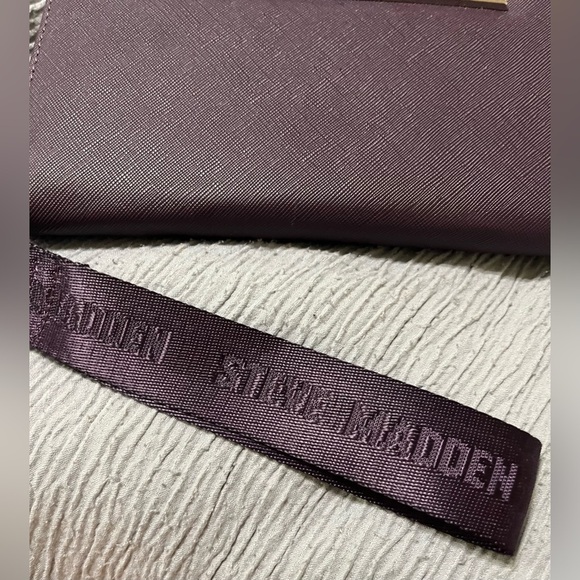 Steve Madden Bzippy Zip Around Wallet Wristlet, Grape - Picture 4 of 12